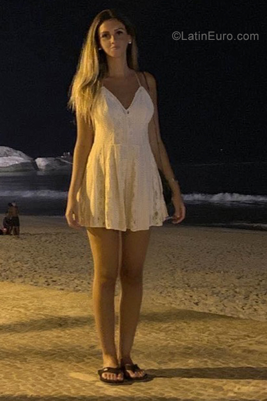 Date this passionate Brazil girl Priscilla from Rio De Janeiro BR11265