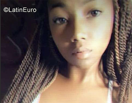 Date this delightful Dominican Republic girl Karely from San Pedro de Macoris DO39041
