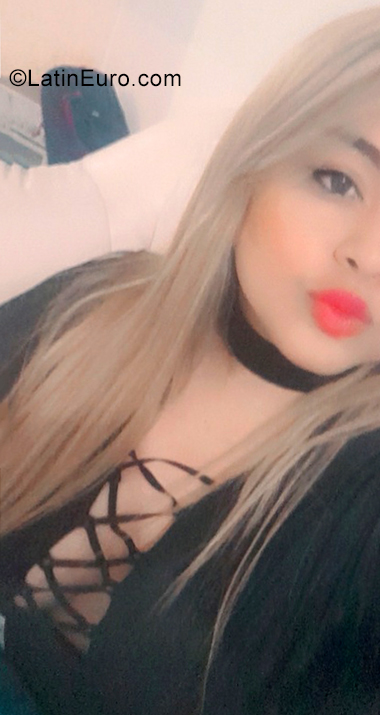 Date this sensual Colombia girl Norma from Cali CO29818