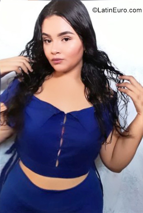 Date this fun Nicaragua girl Mayerling from Leon NI275
