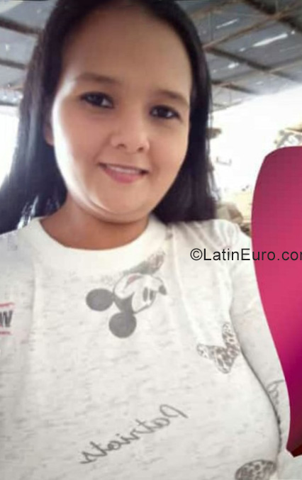 Date this hard body Venezuela girl Nanyelis from Punto Fijo VE3727