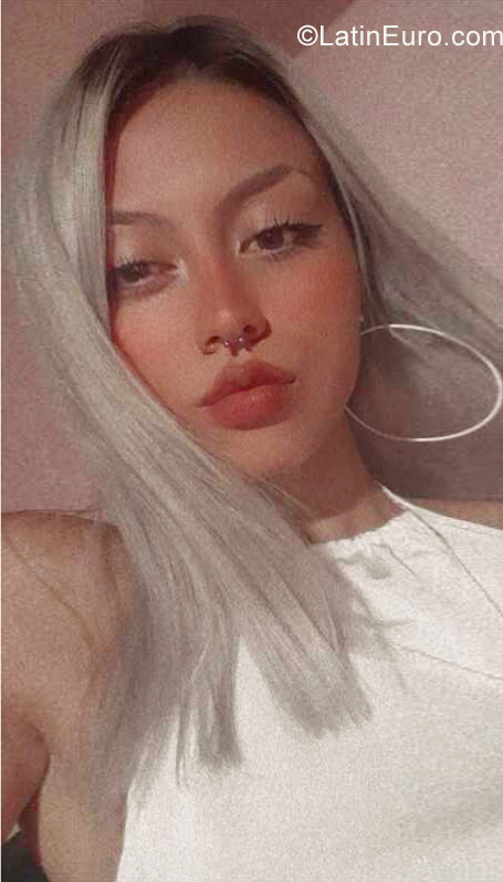 Date this hot Argentina girl Katherine from Mendoza AR771
