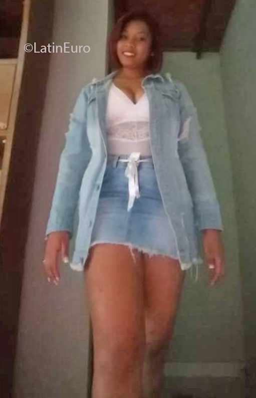 Date this gorgeous Colombia girl Mary from Medellin CO29866