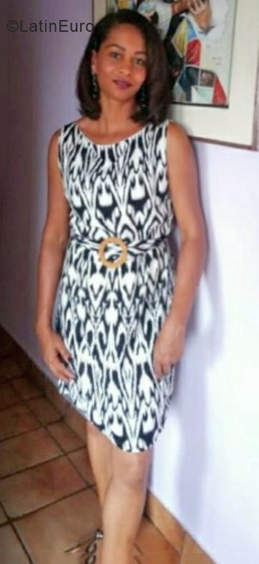 Date this georgeous Brazil girl Mary from Sao Paulo BR11365