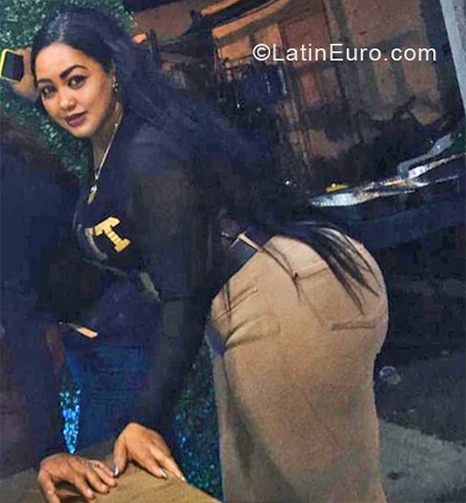 Date this hot Dominican Republic girl Gimelody from Santo Domingo DO39817