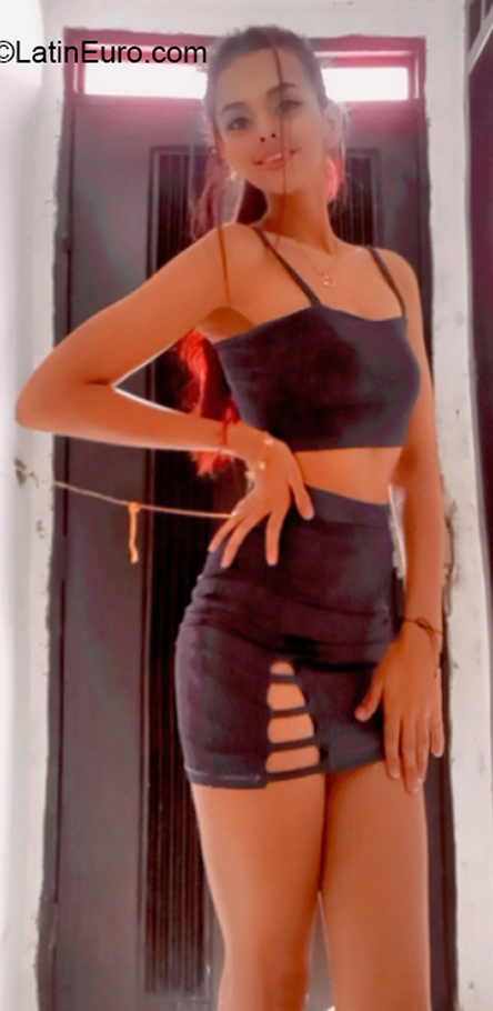 Date this attractive Colombia girl Marly ospina from Pereira CO30284
