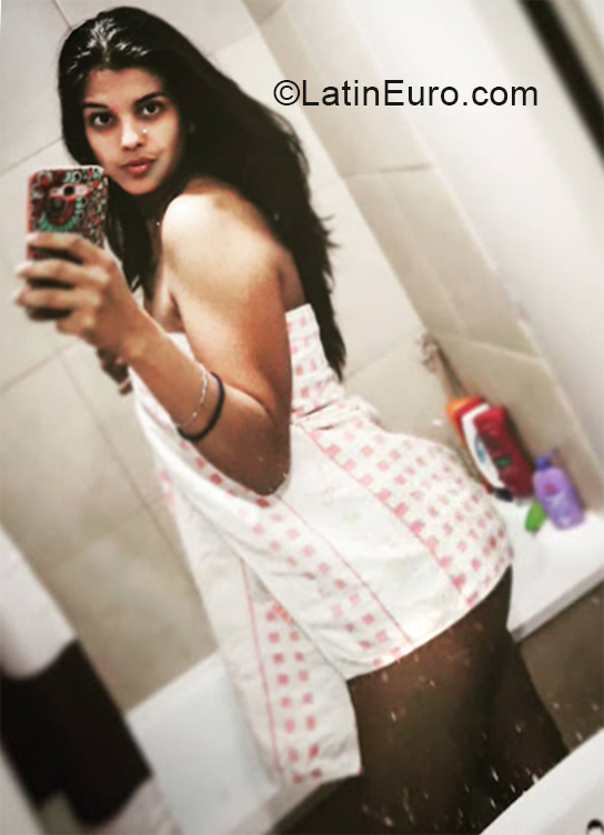 Date this voluptuous Chile girl Sahara from Concepcion CL276