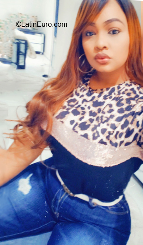 Date this gorgeous Dominican Republic girl Lixa from Puerto Plata San Felipe DO40107