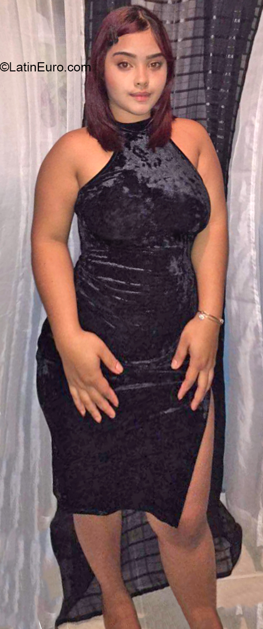 Date this pretty Dominican Republic girl Jariely from Santiago DO40109