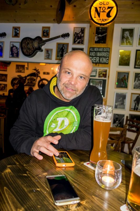 Date this stunning Germany man Rafael from Frankfurt DE533
