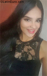 tall Venezuela girl Karmen from Merida VE4178
