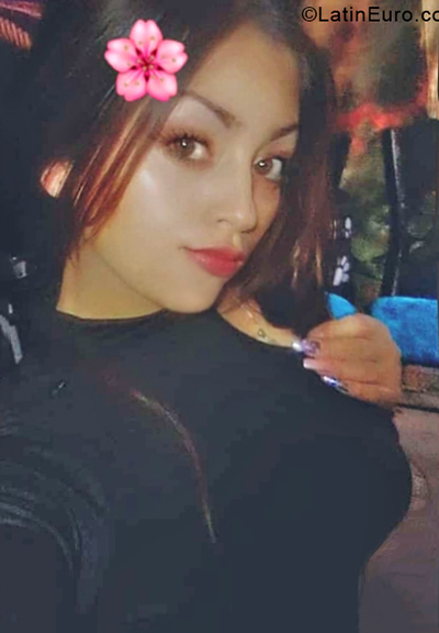 Date this voluptuous Colombia girl Liz from Bogota CO30766