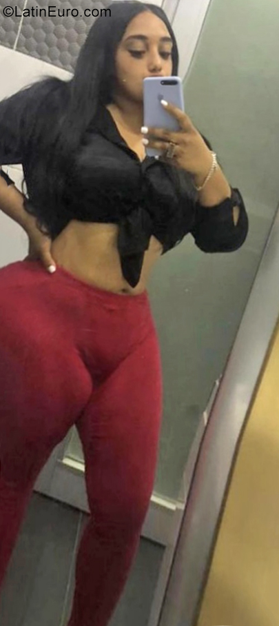 Date this young Dominican Republic girl Yelissa from Santo Domingo DO40371