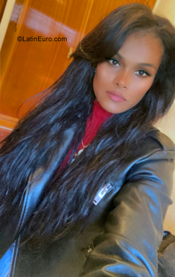 Date this beautiful Germany girl Sty from Berlin DE539