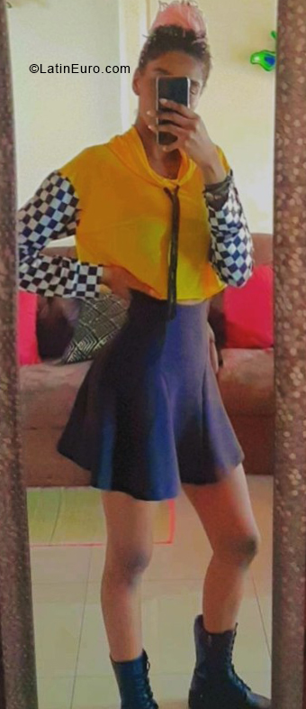 Date this athletic Costa Rica girl Stephanny from Cartago CR495