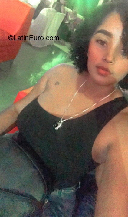 Date this gorgeous Dominican Republic girl Angelica from Puerto Plata DO40424