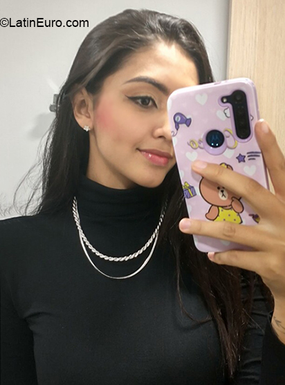 Date this fun Colombia girl Vanessa from Medellín CO31144