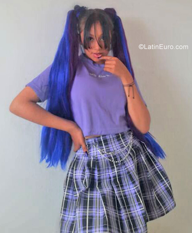 Date this exotic Colombia girl Catalina from Bogota CO31202