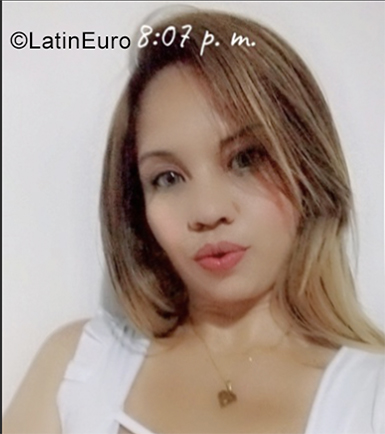Date this athletic Venezuela girl Carolina from Caracas VE4125