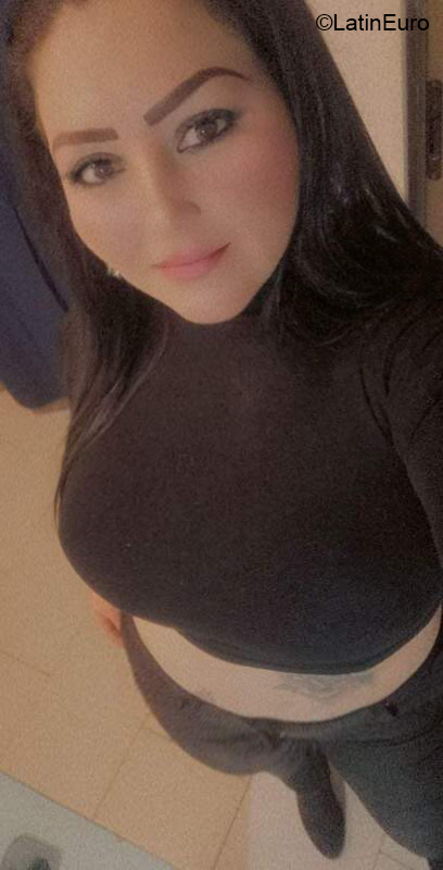Date this hard body Chile girl Jennifer from Santiago CL302