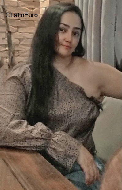 Date this tall Brazil girl Christine from Belo Horizonte BR11616