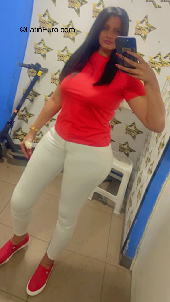 Date this cute Spain girl Lapatrona from Barcelona ES680