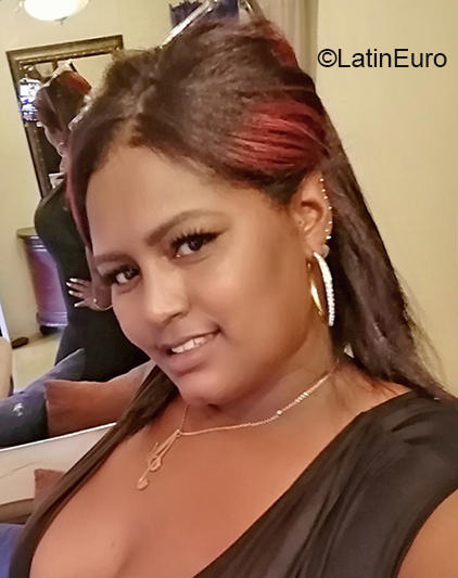 Date this beautiful Dominican Republic girl Arisleydi from Santiago DO40534