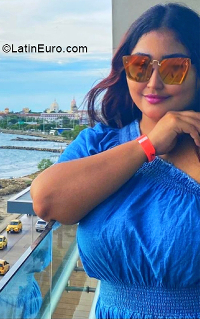 Date this charming Colombia girl Johaine from Barranquilla CO31322