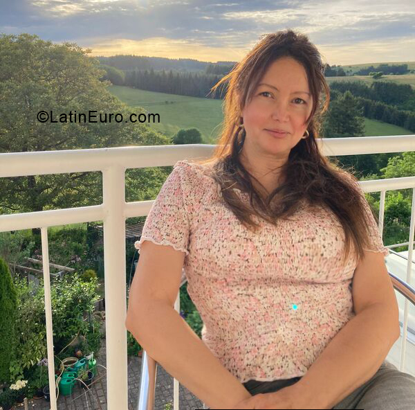 Date this charming Netherlands girl Ana from Helmond NL341