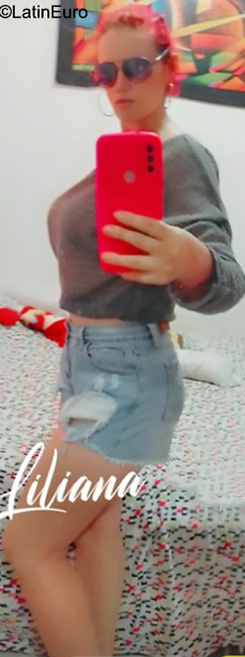 Date this nice looking Colombia girl Liliana from Bucaramanga CO31542