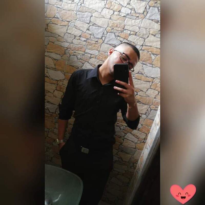 Date this attractive Costa Rica man DavidQurios99 from San José CR516