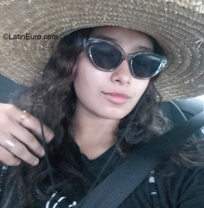 Date this lovely Panama girl Cassi from Panamá City PA1337