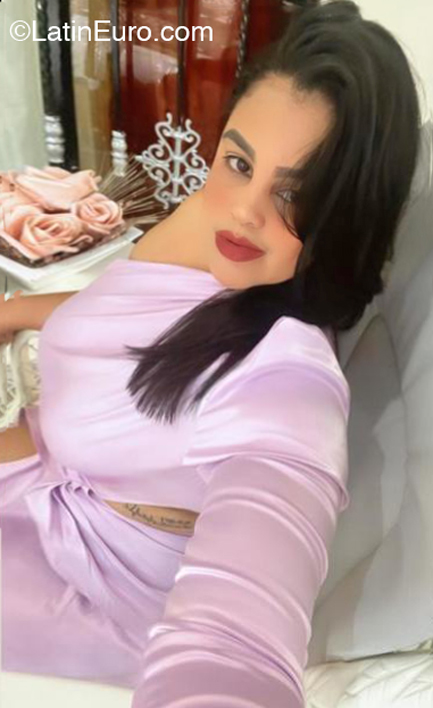 Date this young Dominican Republic girl Nery from La Vega DO42926
