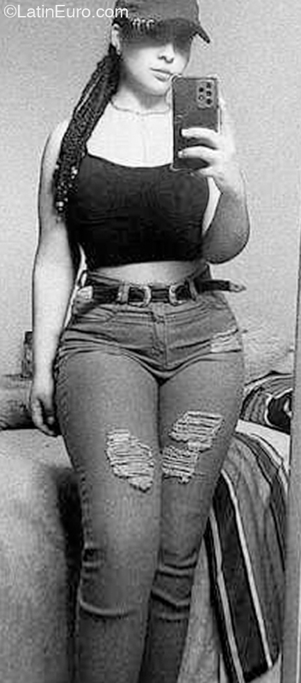 Date this fun Dominican Republic girl Ecy20 from Santiago DO44119