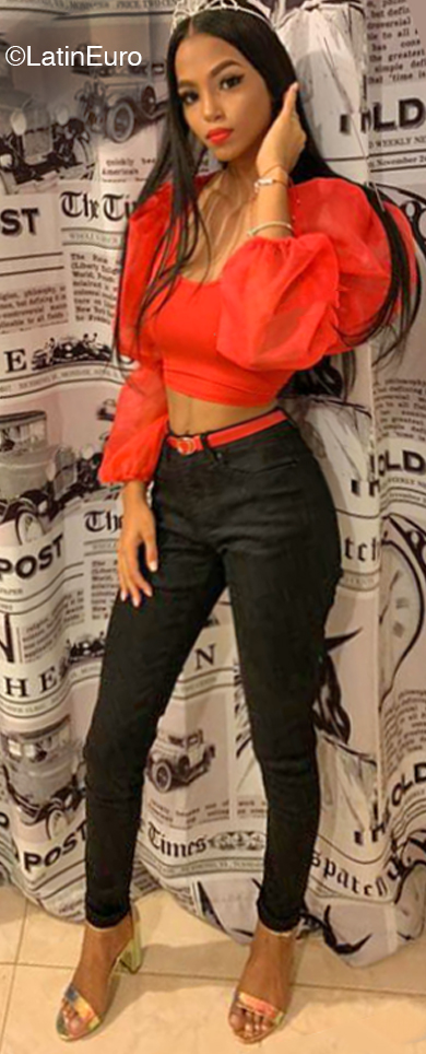 Date this pretty Dominican Republic girl Yuly from Santiago DO44805