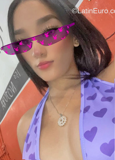 Date this hot Dominican Republic girl Gata from Santo Domingo DO44909