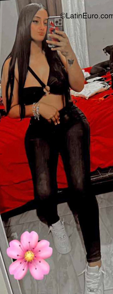 Date this lovely Dominican Republic girl Angie from Santiago DO56203