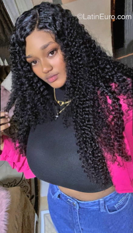 Date this young Dominican Republic girl Maria from Santo Domingo DO47335