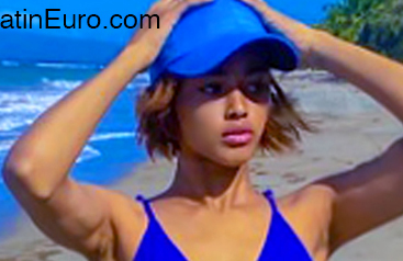Date this cute Dominican Republic girl Doris from Santo Domingo DO51387