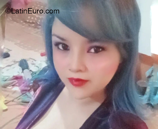 Date this foxy Guatemala girl Lupita from San Marcos GT195