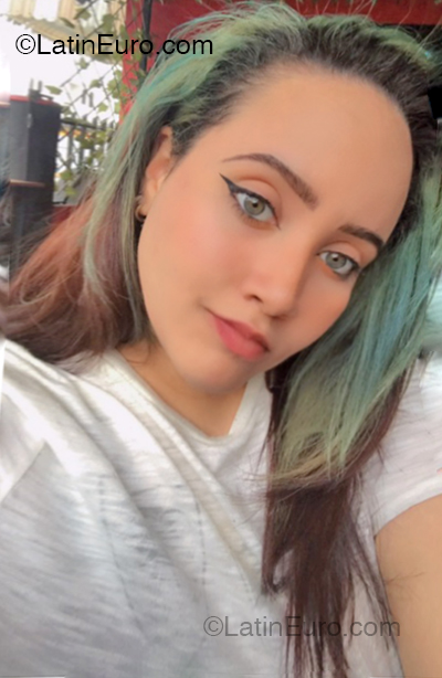 Date this passionate Dominican Republic girl Perla from Santo Domingo DO54101