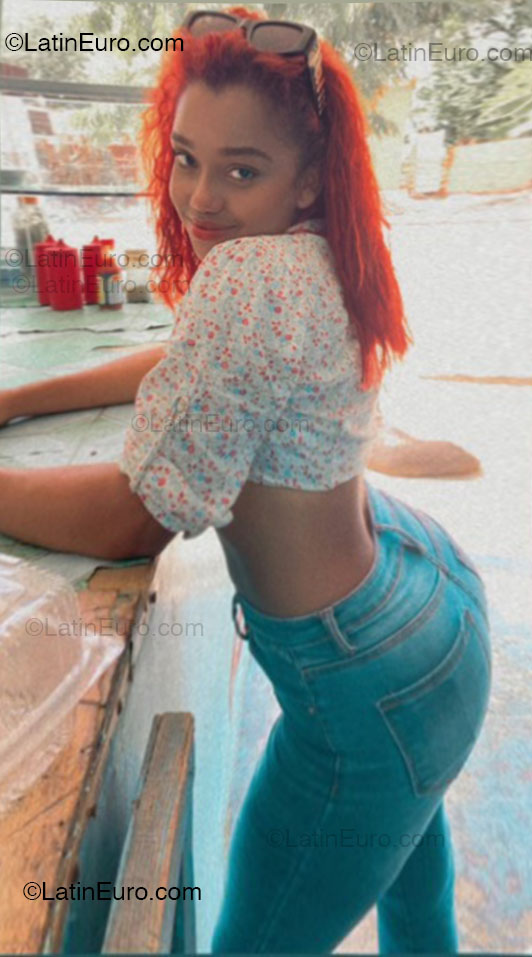 Date this sensual Dominican Republic girl 8494080295 from Azua DO54454