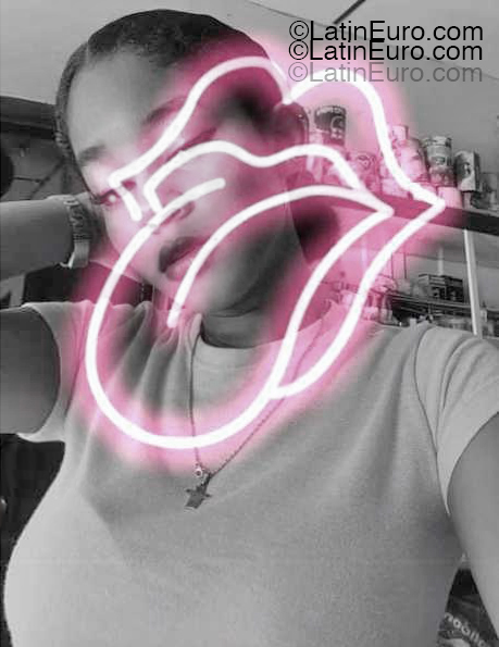 Date this passionate Colombia girl Tania from Medellin CO33360
