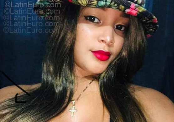 Date this stunning Dominican Republic girl Abigail from Santiago DO55209
