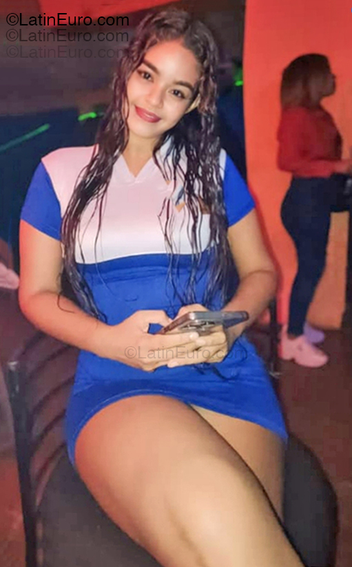 Date this stunning Venezuela girl Saraith from Anzoategui VE5319