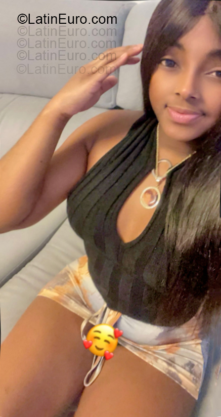 Date this exotic Switzerland girl Stercy from Solothur CH210