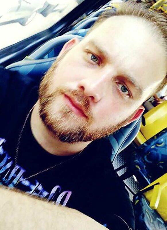 Date this charming Brazil man Rafael from Porto Alegre BR12391