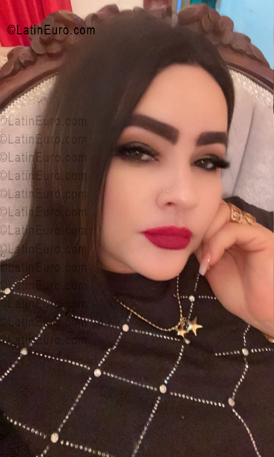 Date this sensual Dominican Republic girl Perla from Santiago DO55969