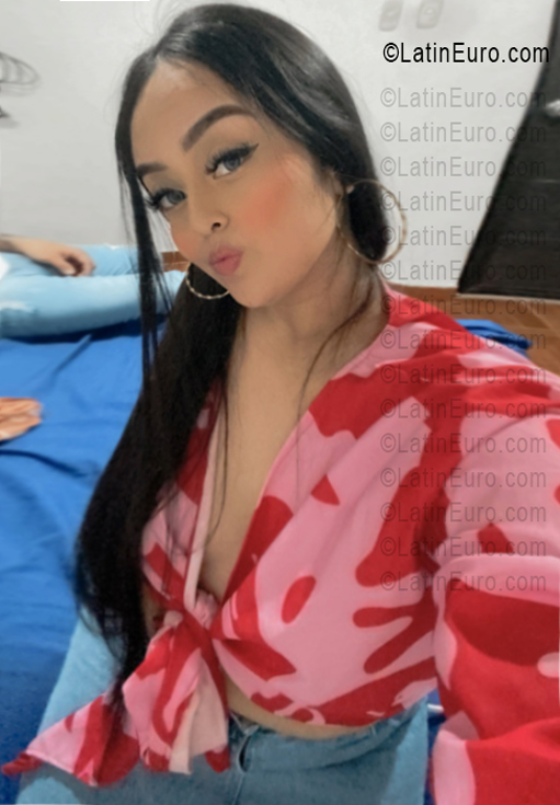 Date this passionate Colombia girl Estefany from Bucaramanga CO33632