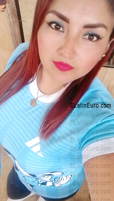 Date this sensual Peru girl Yuliana from Piura PE2154